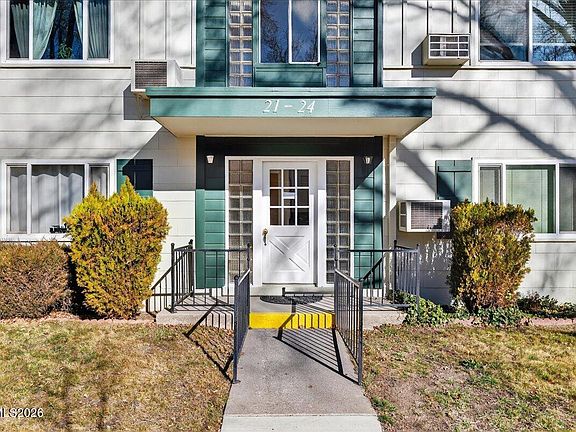 3rd image of 1945 4th St #22