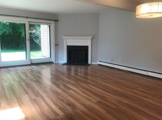 3B Adrian Ct, Cortlandt Manor, NY 10567