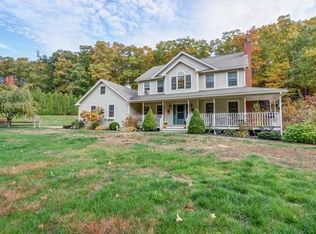 19 Briarcliff Ln, Spencer, MA 01562