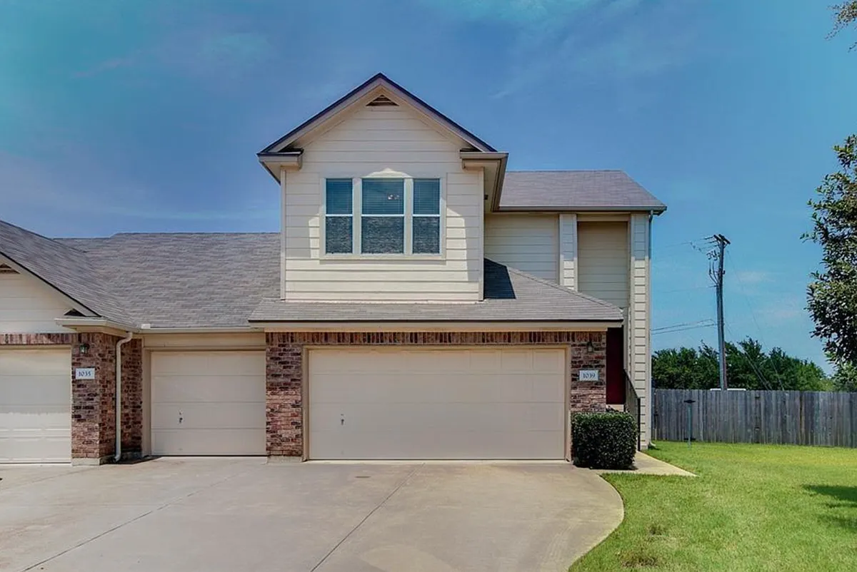 Building Photo - 1039 Janae Ct