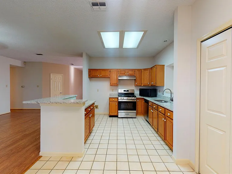 4012 Sendero Trl — Photo 6