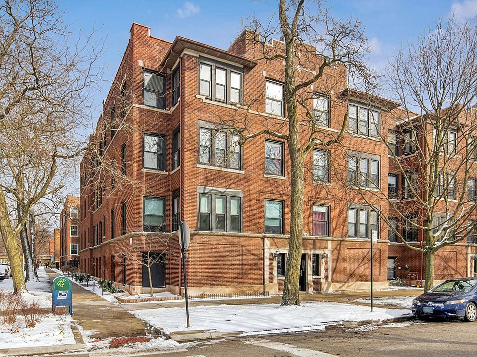 1st image of 7035 N Greenview Ave APT 3S