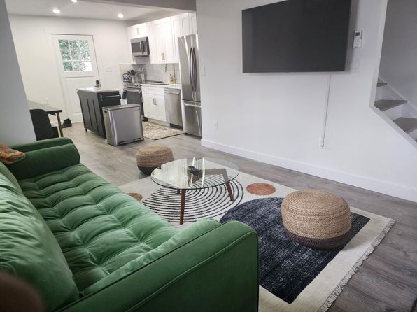 293 Main St #1