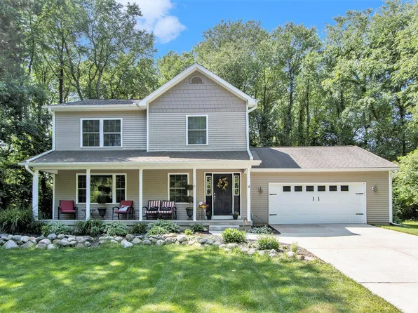 9170 Richland Woods Dr, Richland, MI 49083