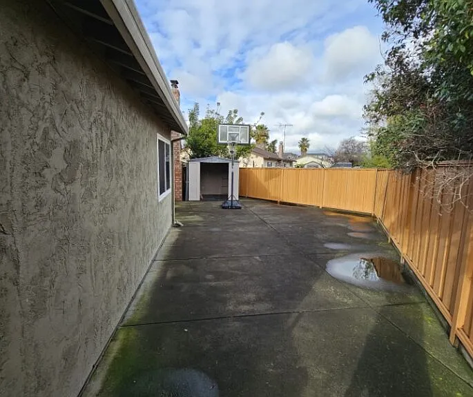 5686 Geranium Ct — Photo 14