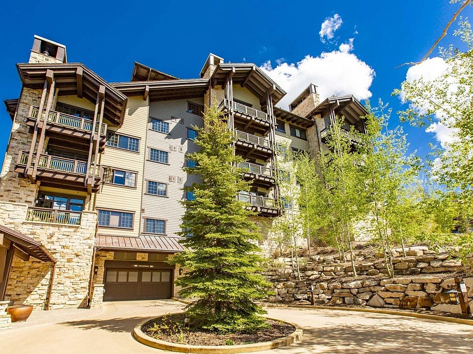 1st image of 8886 Empire Club Dr #205