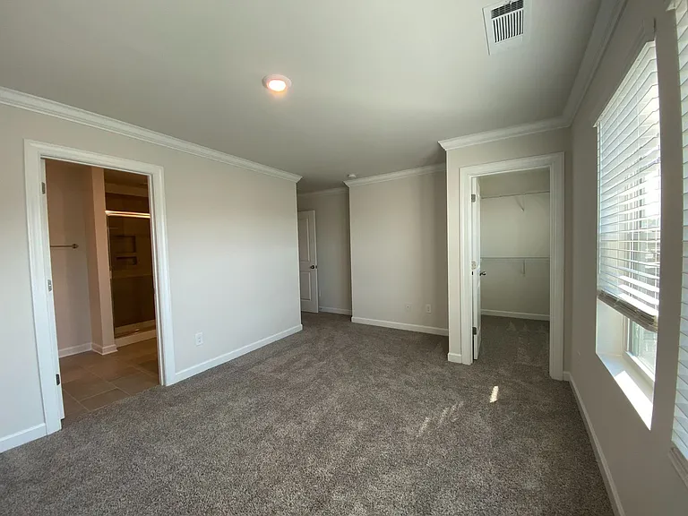 2031 Tears Ln — Photo 35