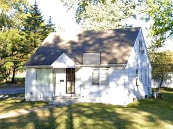 1130 Vine St, Wisconsin Dells, WI 53965