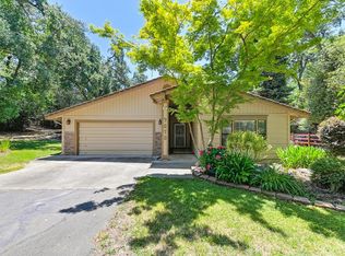 9070 Tudsbury Rd, Loomis, CA 95650