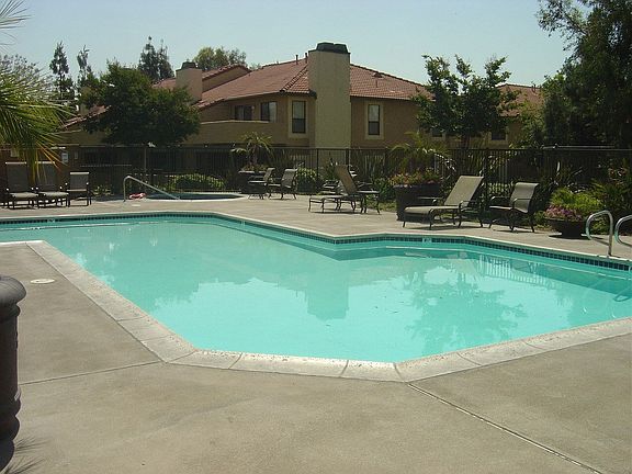 Pool (feel like a swim)