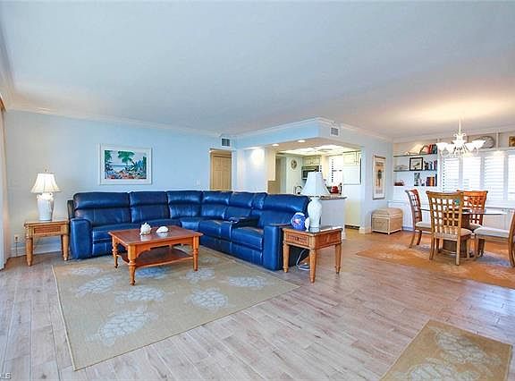 4th image of 1401 Middle Gulf Dr #404Q