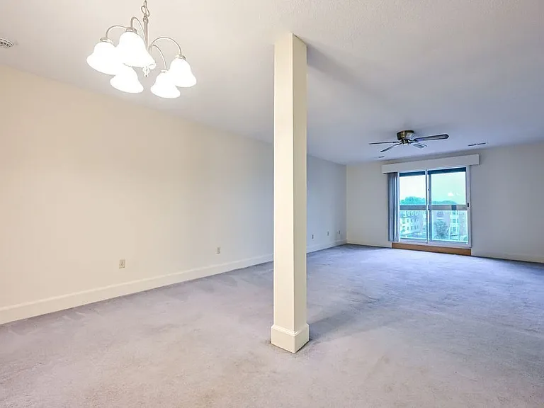 150 Rumford Ave #410 — Photo 4