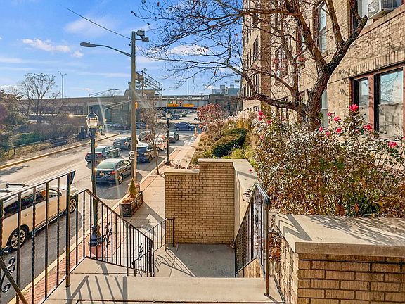 4th image of 3315 Pleasant Ave APT 521