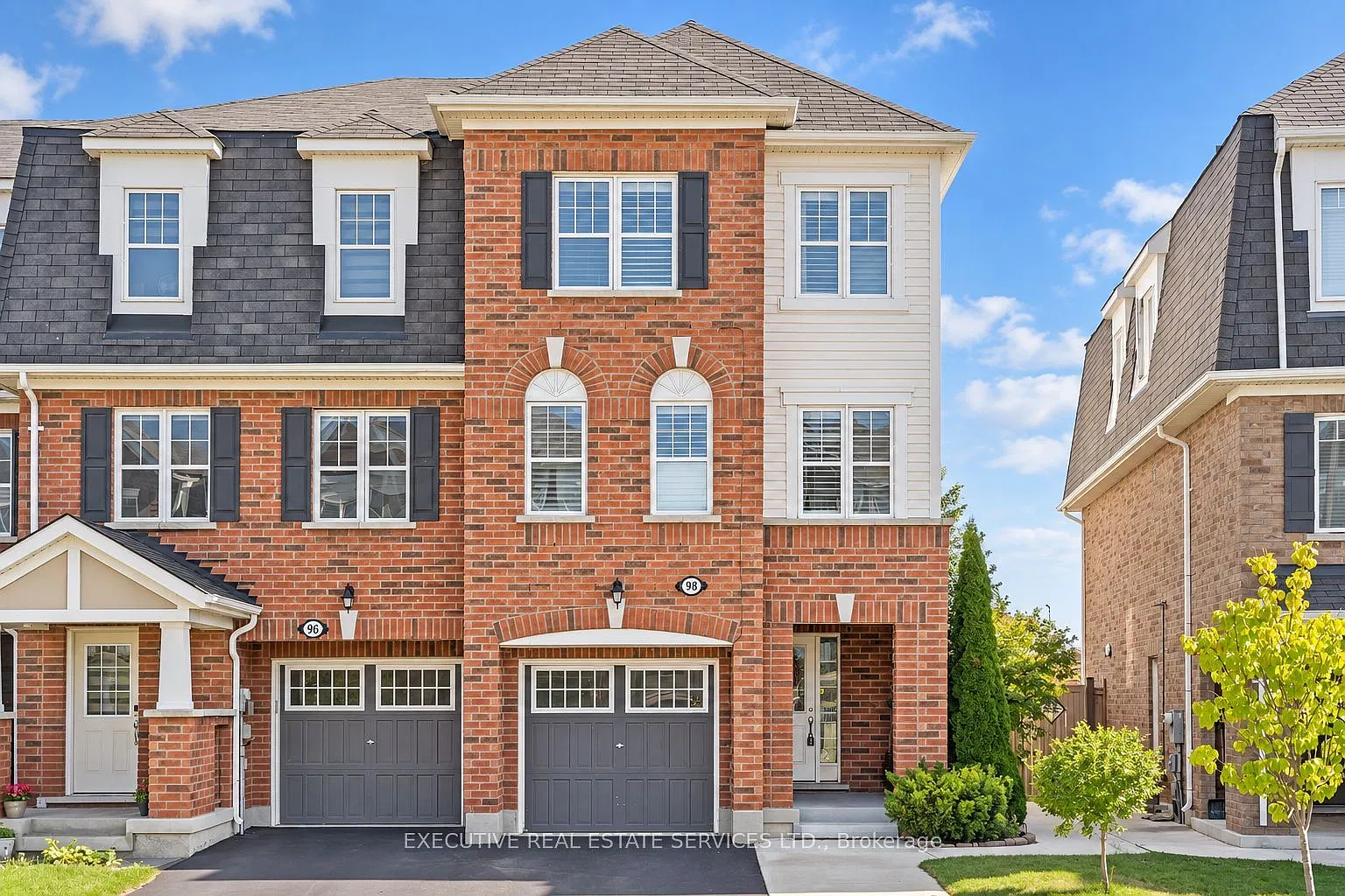 4 bed, $3,100 — Photo 1