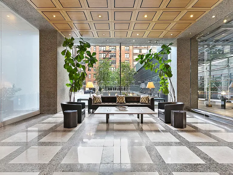322 W 57th St #35V — Photo 9