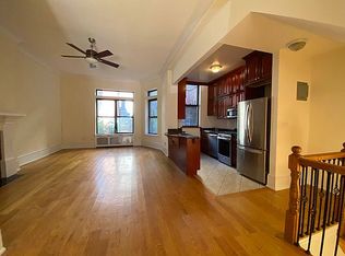 67 W 71st St #1, New York, NY 10023