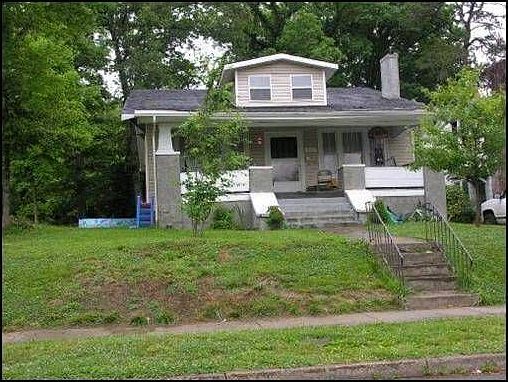 1st image of 3209 E 5th Ave