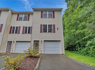 114 Baltic Hanover Rd UNIT 4, Sprague, CT 06330