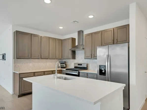 644 Lorhan Dr BLDG 6 #644, Piscataway Twp., NJ 08854