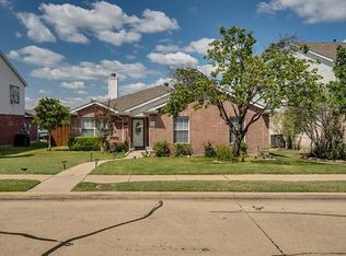 2035 Diamond Ridge Dr, Carrollton, TX 75010