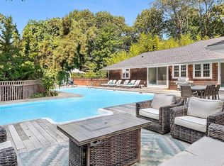 1875 Noyac Path, Sag Harbor, NY 11963