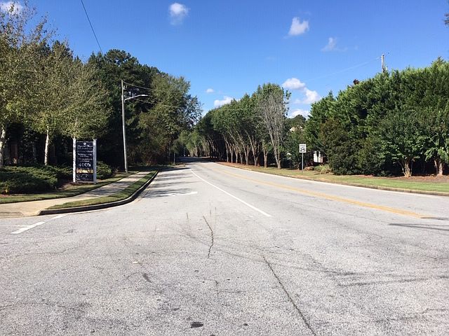 2nd image of 4041 Dogwood Farm Rd