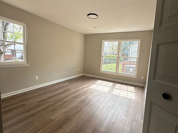 4th image of 4830 River Valley Way Unit 152