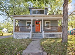 1425 N Spring St, Independence, MO 64050