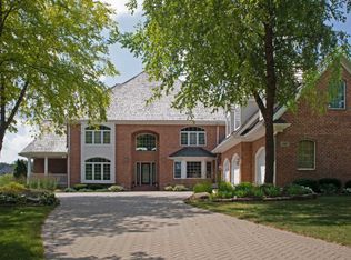 10601 Bull Valley Dr, Woodstock, IL 60098
