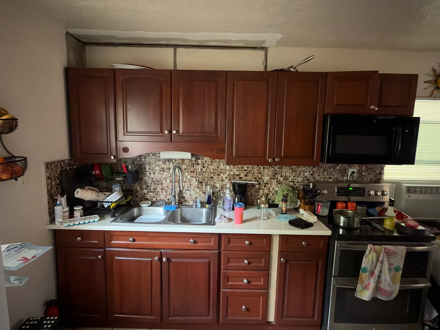 Studio, 320 sqft, $1,050 — Photo 3