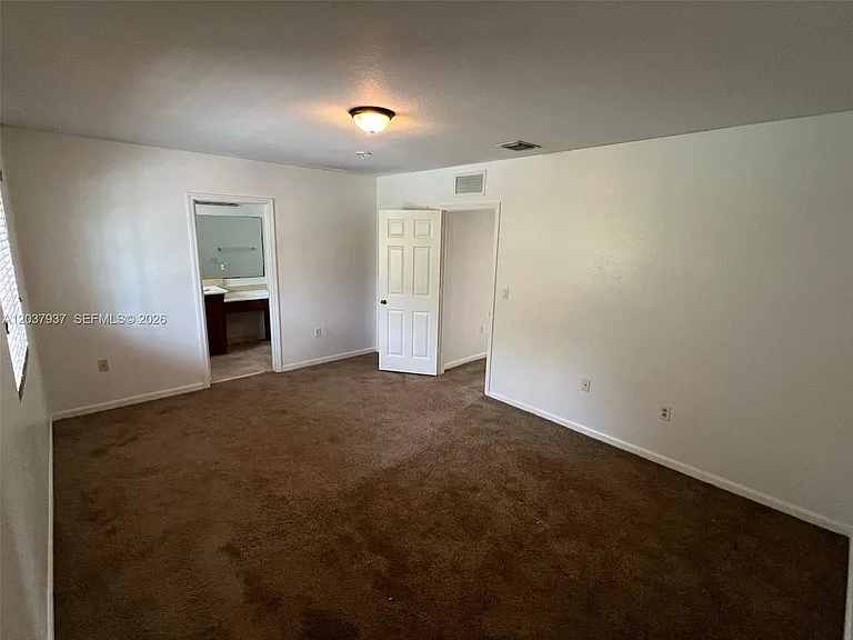 27568 SW 143rd Ave #27568 — Photo 17