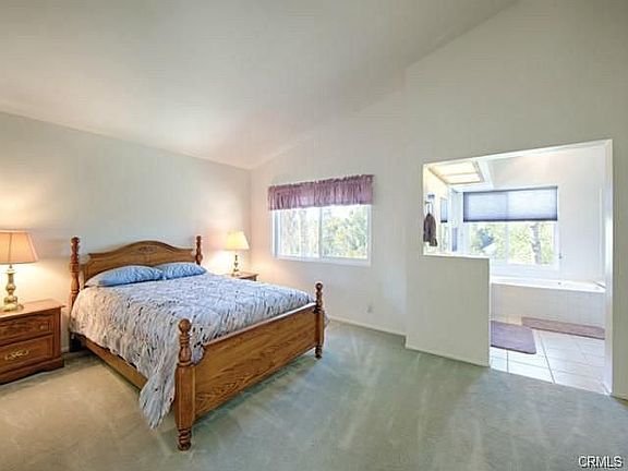 5th image of 24286 Louisa St