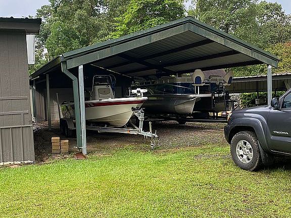 3rd image of 248 Cove Dr