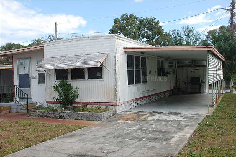 1st image of 5221 77th St N