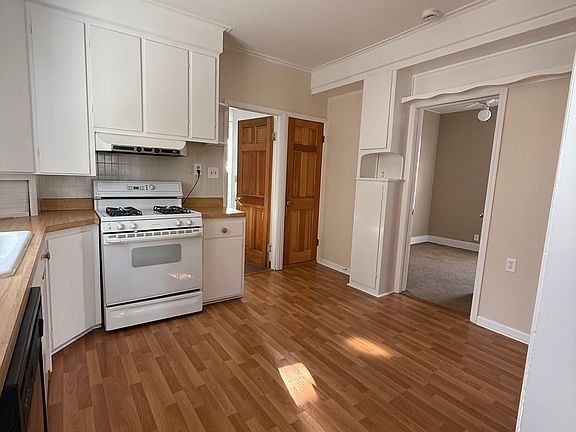 2nd image of 1539 Brinckerhoff Ave #1