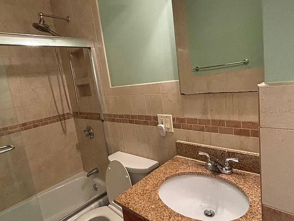 4th image of 300 Tremont St APT 15
