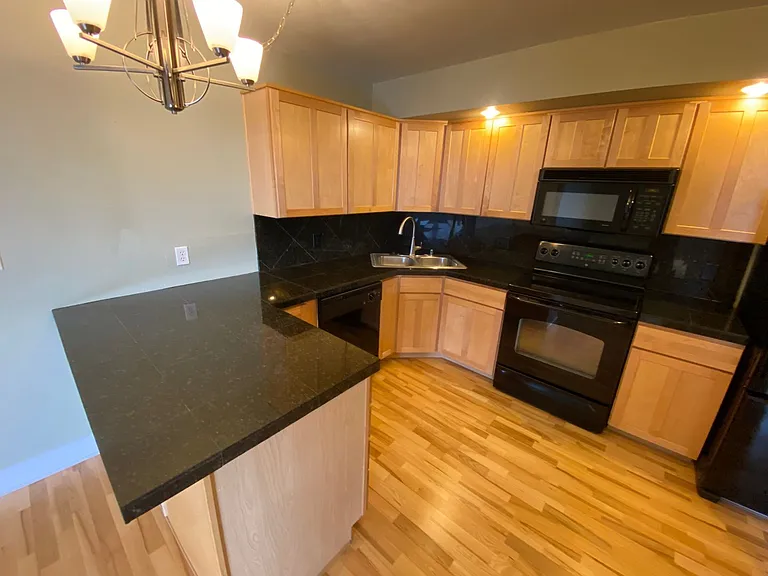 601 W 11th Ave #512 — Photo 8