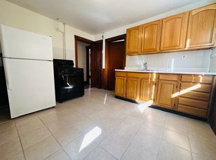 7 Fawndale Rd FLOOR 2, Roslindale, MA 02131