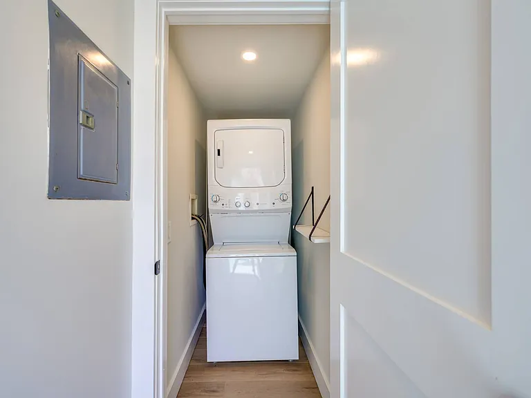 3 Oakhurst Rd — Photo 17