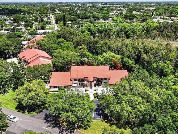 2nd image of 6041 SE Martinique Dr APT 104