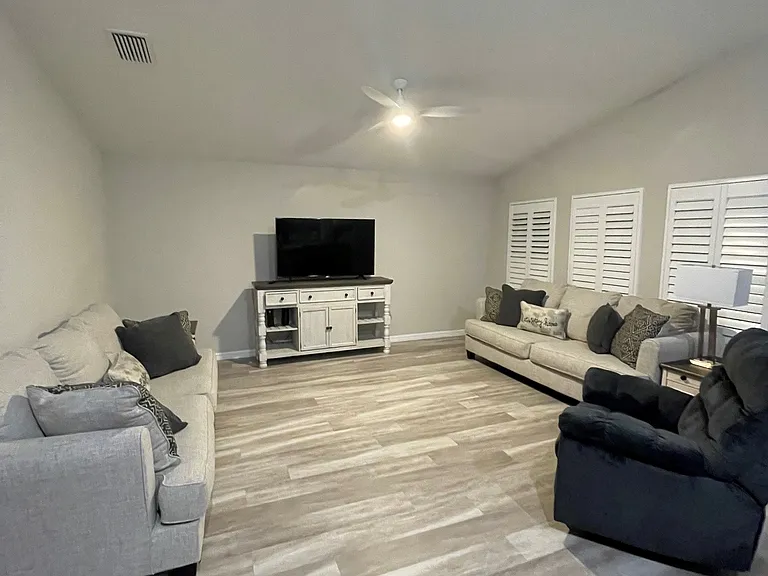 13114 Zolo Springs Cir — Photo 23