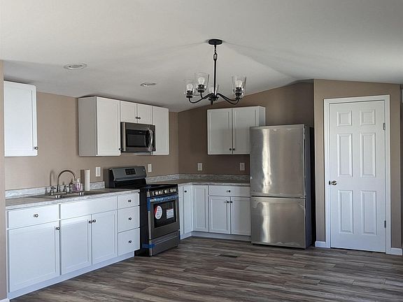 2nd image of 1207 Zinc St