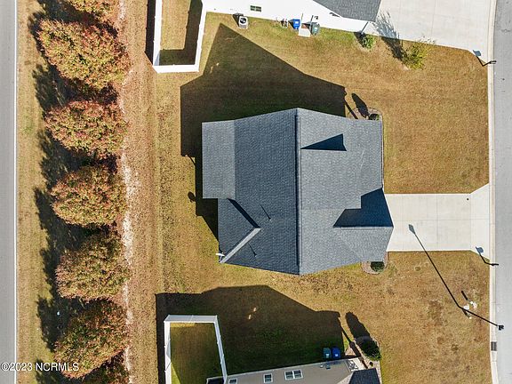 3rd image of 4144 Killarney Drive