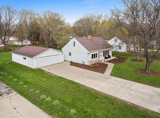 344 Bryan St, Green Bay, WI 54301