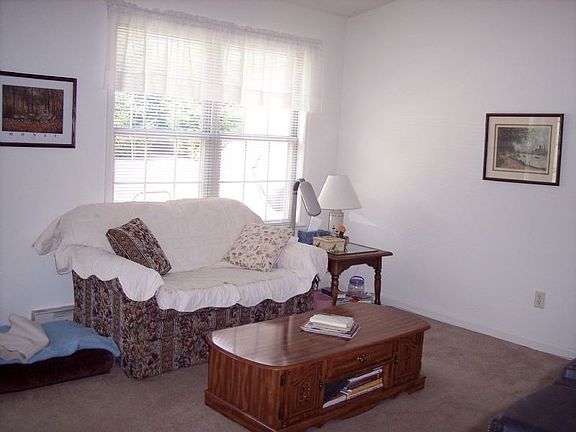 4th image of 148 Sequoia Ct