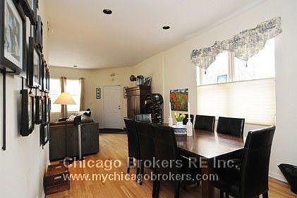 4th image of 1635 W Wrightwood Ave #1