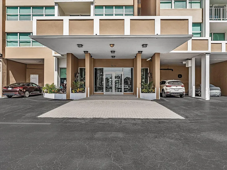 1410 S Ocean Dr #1103 — Photo 41
