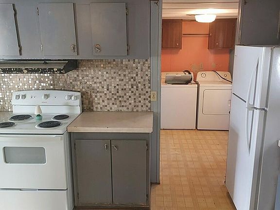 4th image of 20646 Alta Vista Dr