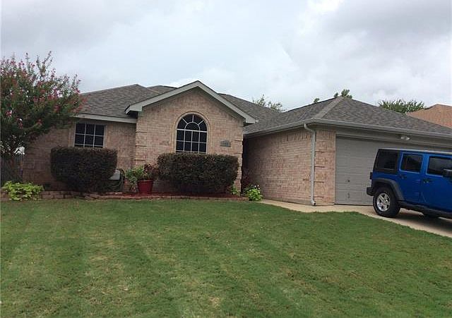 1st image of 625 Saint Eric Dr