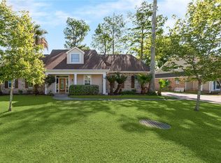 76 Rosedown Dr, Destrehan, LA 70047